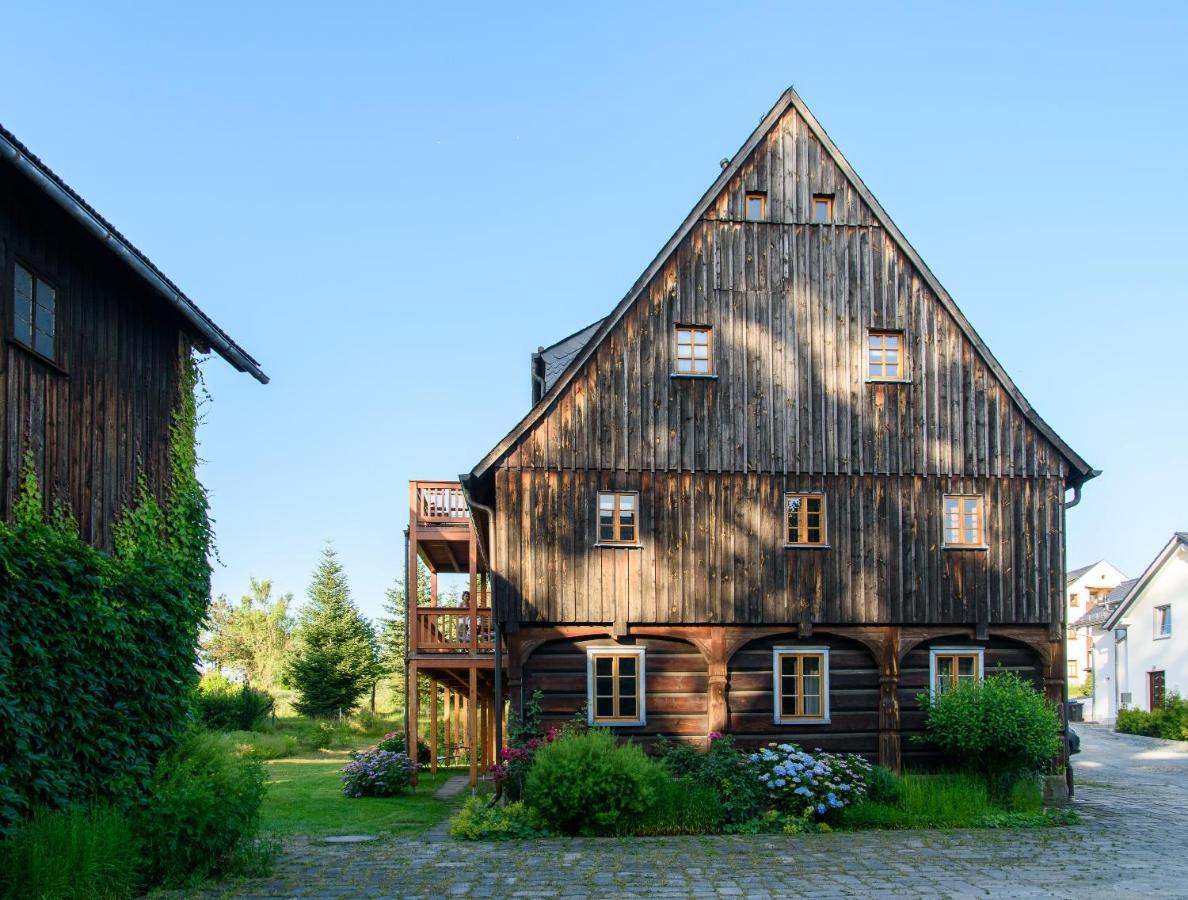 Altendorfer Vorwerk - Ferienapartments Exterior photo